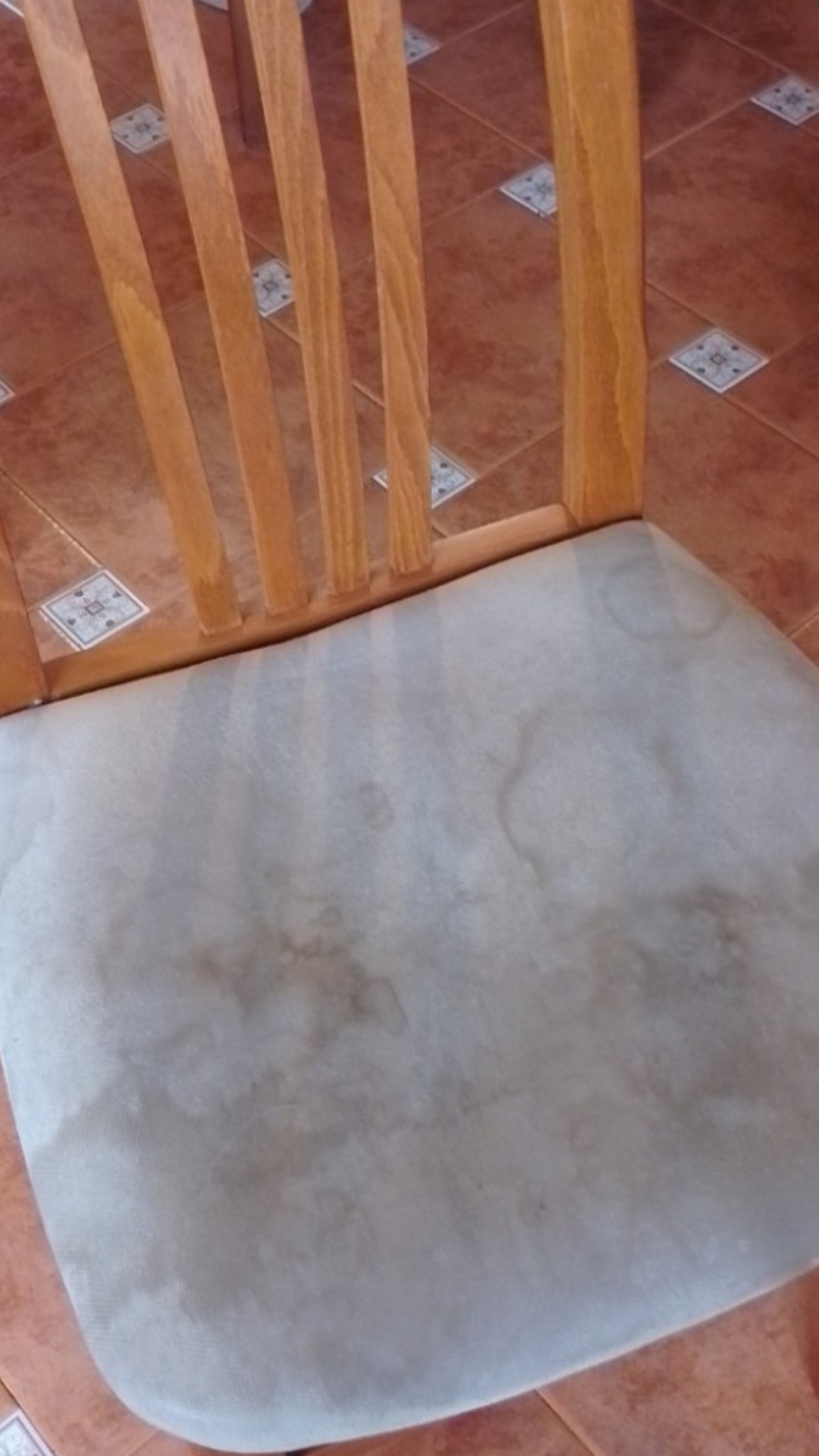 Before photo for Пране на мека мебел